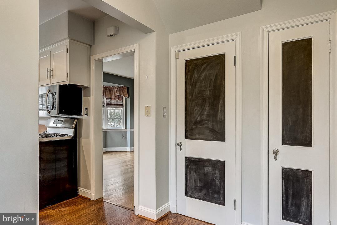 348 Broadmoor Road Baltimore, MD 21212 - Photo 13 of 39