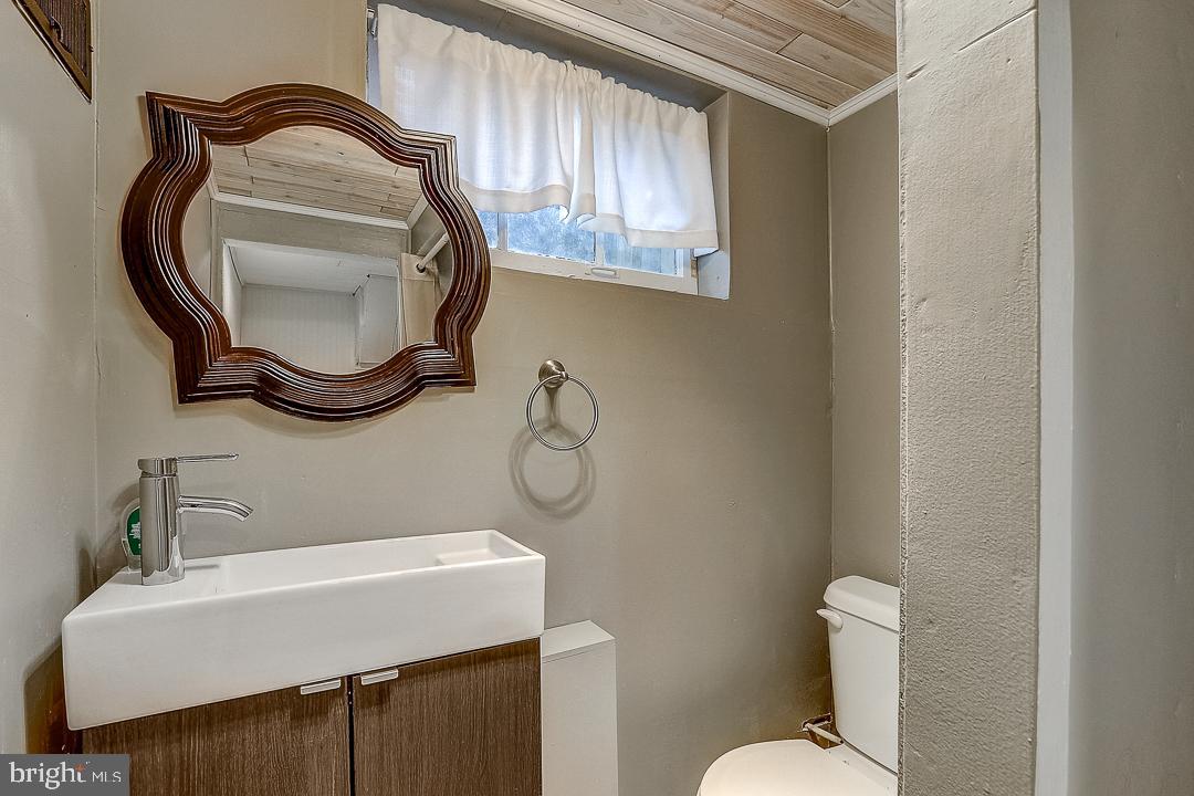 348 Broadmoor Road Baltimore, MD 21212 - Photo 20 of 39