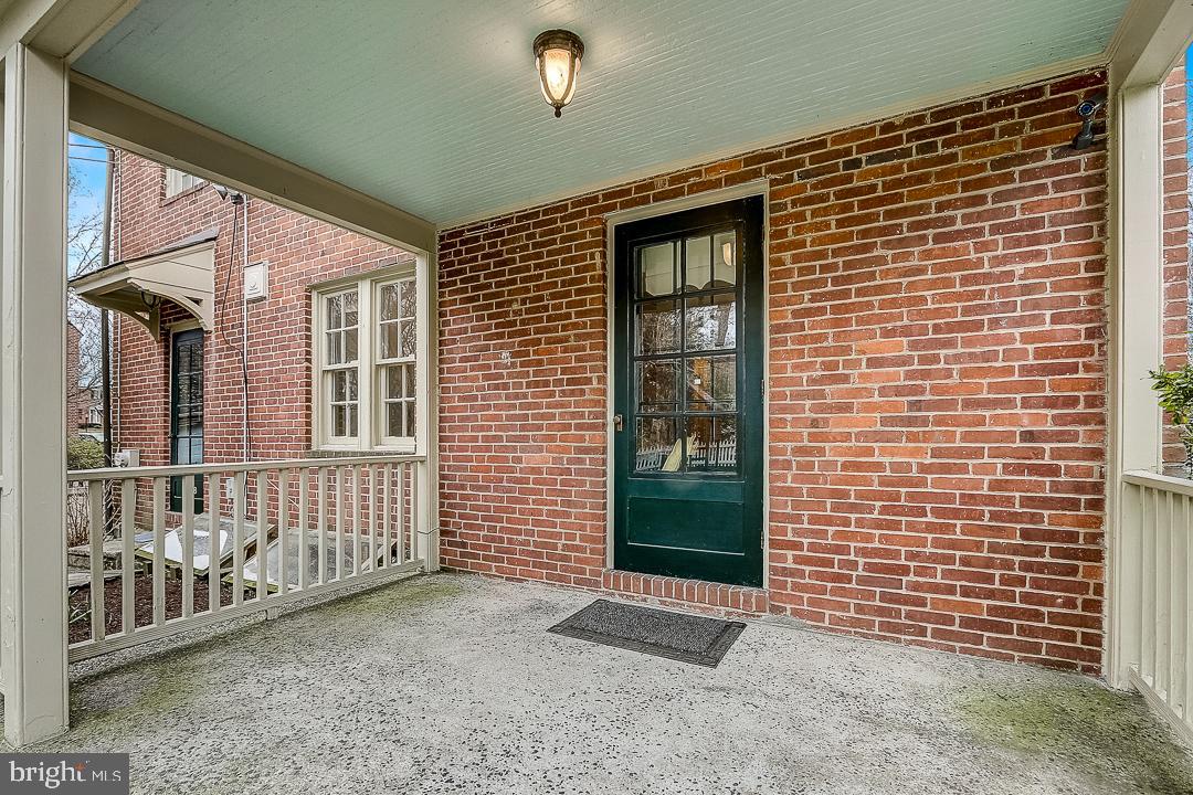 348 Broadmoor Road Baltimore, MD 21212 - Photo 6 of 39