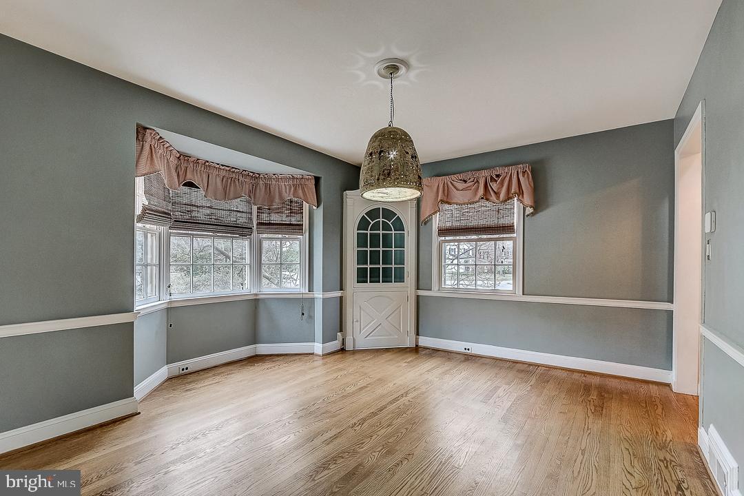 348 Broadmoor Road Baltimore, MD 21212 - Photo 10 of 39
