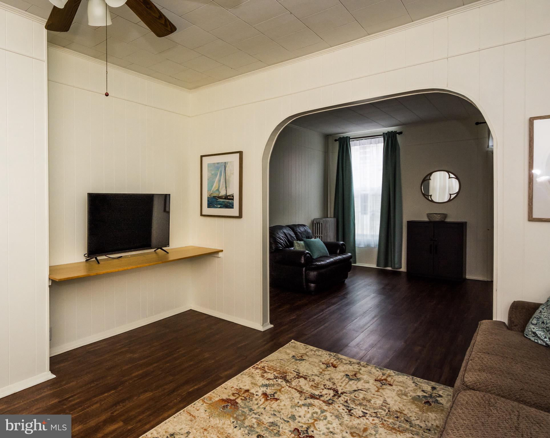 1510 Riverside Avenue Baltimore, MD 21230 - Photo 9 of 24 Family Room