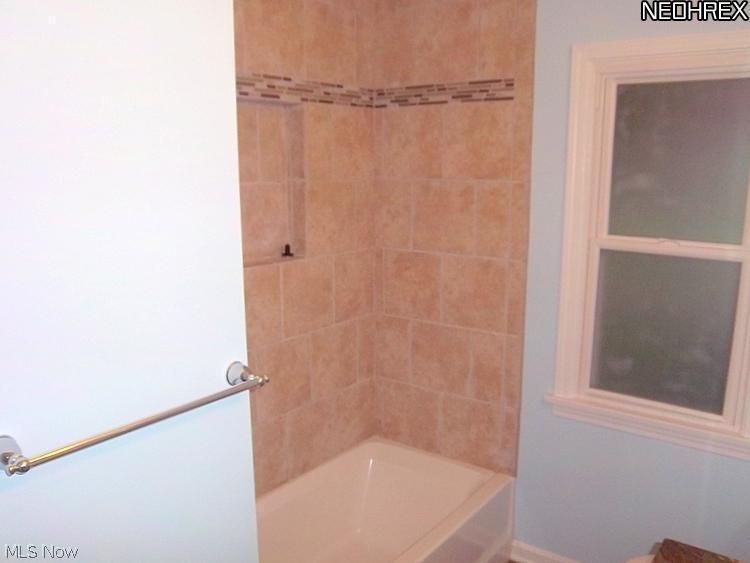10602 Windham Road Parma, OH 44130 - Photo 10 of 25
