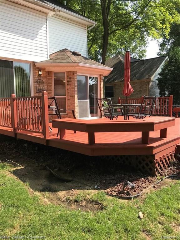 26137 King Road Romulus, MI 48174 - Photo 34 of 35