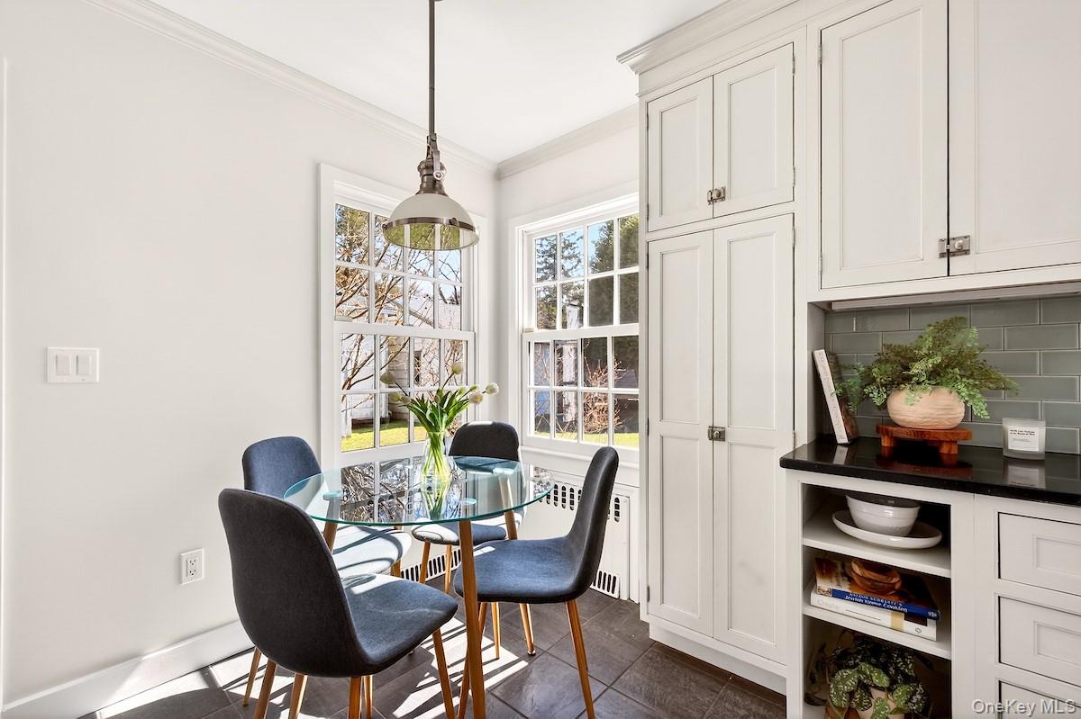 48 Fenwick Road Hastings-on-Hudson, NY 10706 - Photo 17 of 40 a dining room with furniture and window