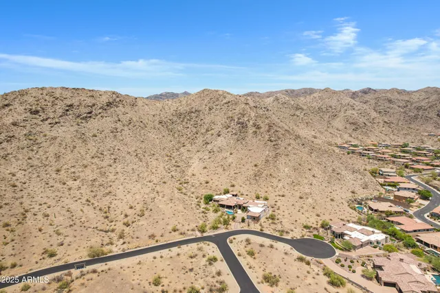 $449,000 | 3054 West Briarwood Terrace, Unit 92, Phoenix, AZ 85045