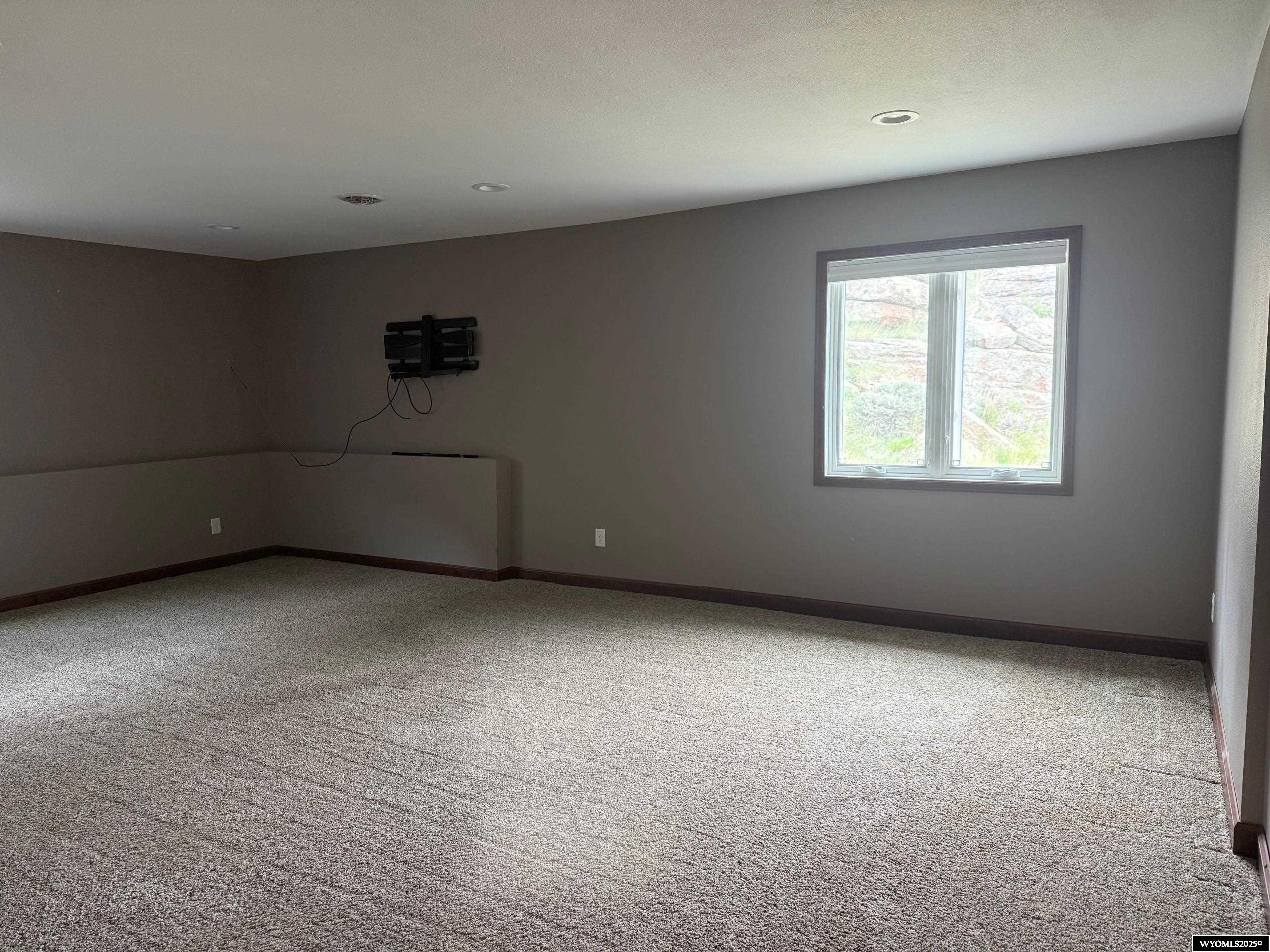 1421 Mountain View Boulevard Rawlins, WY 82301 - Photo 14 of 32