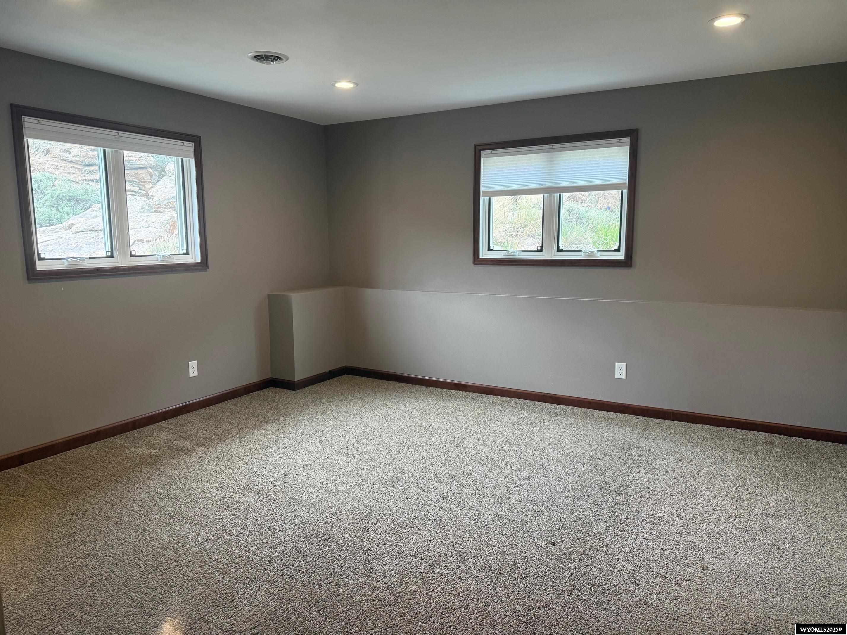 1421 Mountain View Boulevard Rawlins, WY 82301 - Photo 21 of 32