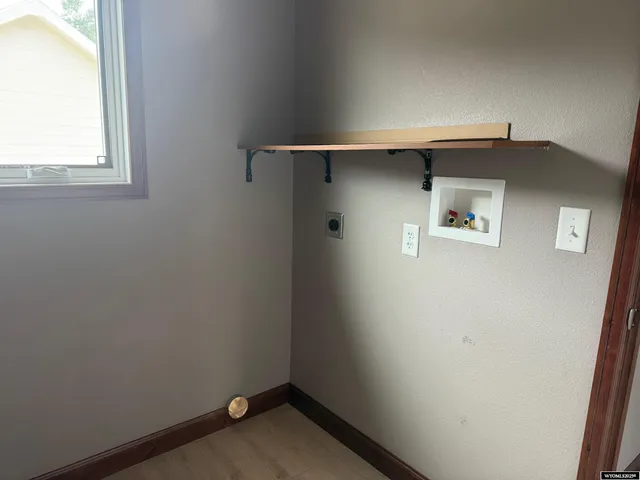 $440,000 | 1421 Mountain View Boulevard, Rawlins, WY 82301