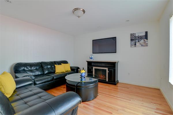 400 Edmands Road Framingham, MA 01701 - Photo 3 of 25 Gallery Image 3