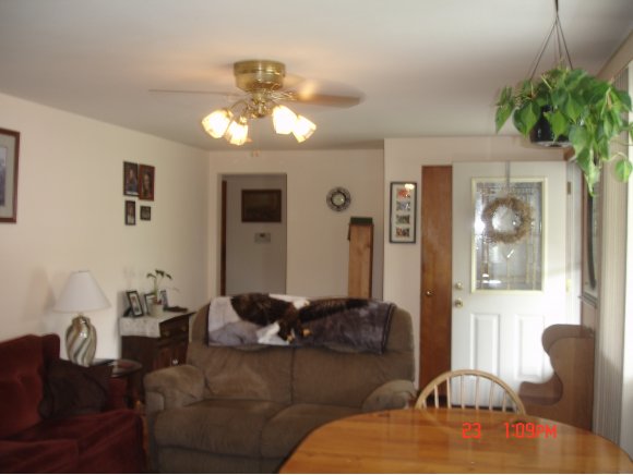3202 Country Club Road Endwell, NY 13760 - Photo 2 of 17 Gallery Image 2