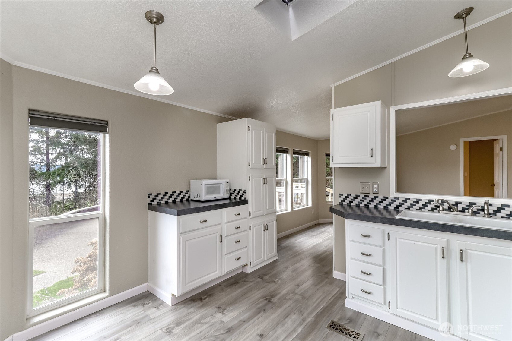 80 Northeast Bonanza Road Belfair, WA 98528 - Photo 13 of 31