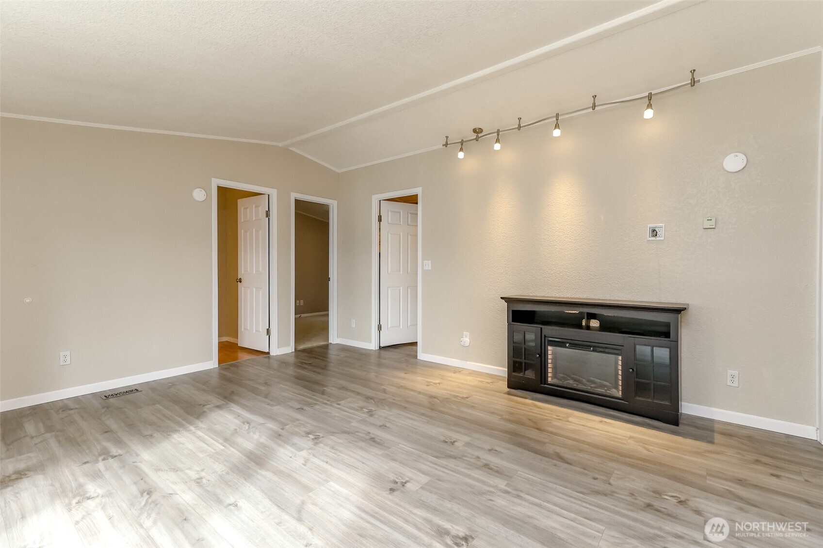 80 Northeast Bonanza Road Belfair, WA 98528 - Photo 17 of 31