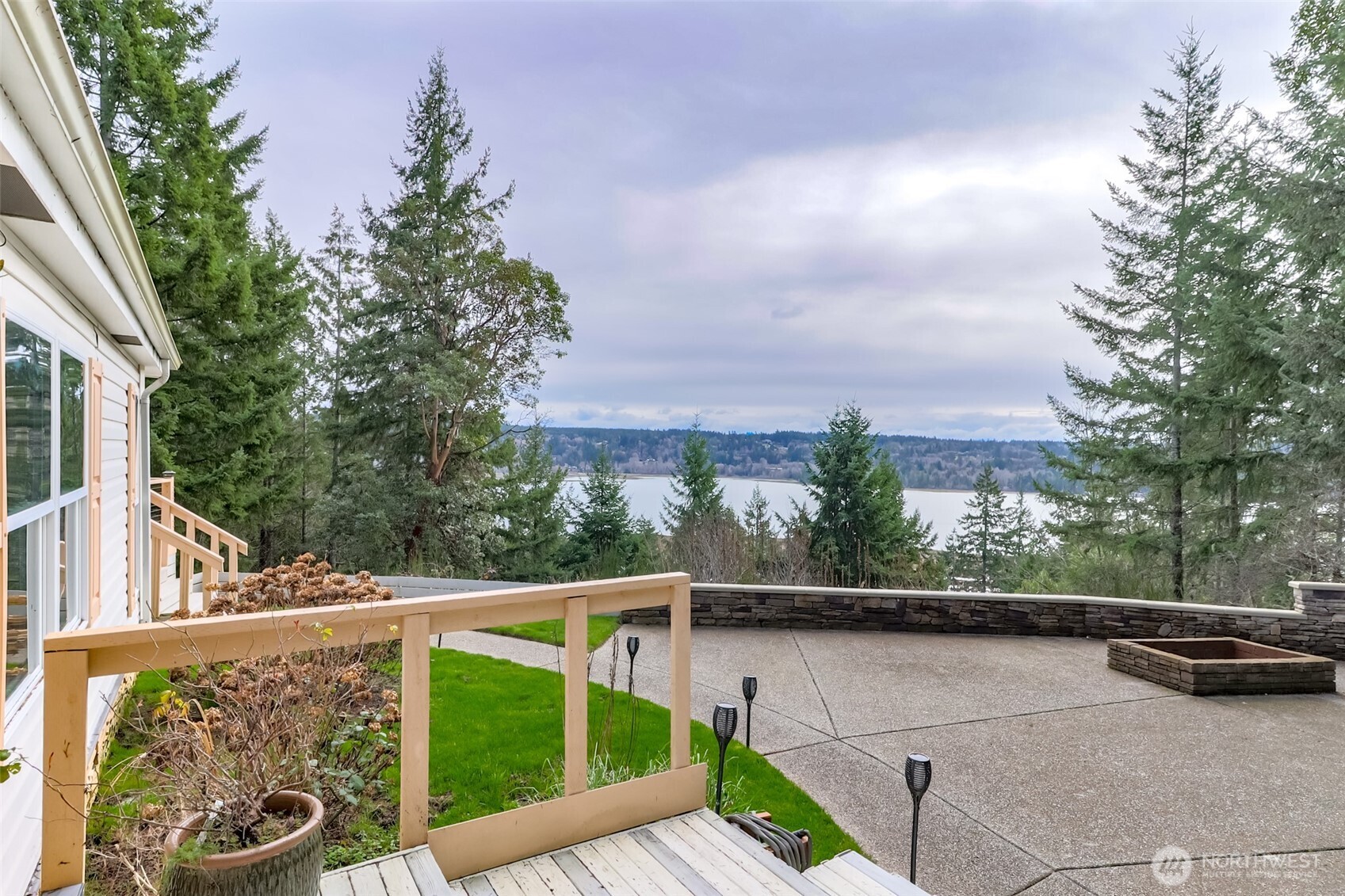 80 Northeast Bonanza Road Belfair, WA 98528 - Photo 5 of 31