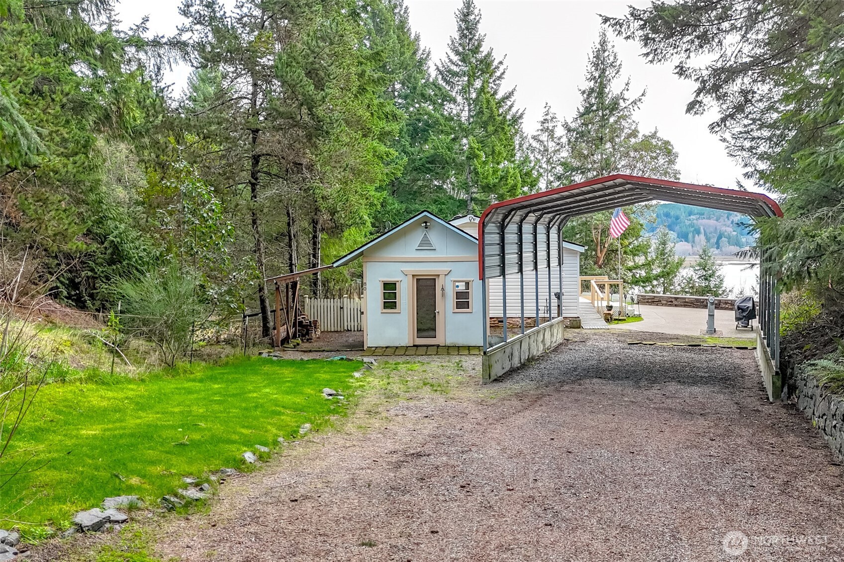 80 Northeast Bonanza Road Belfair, WA 98528 - Photo 7 of 31