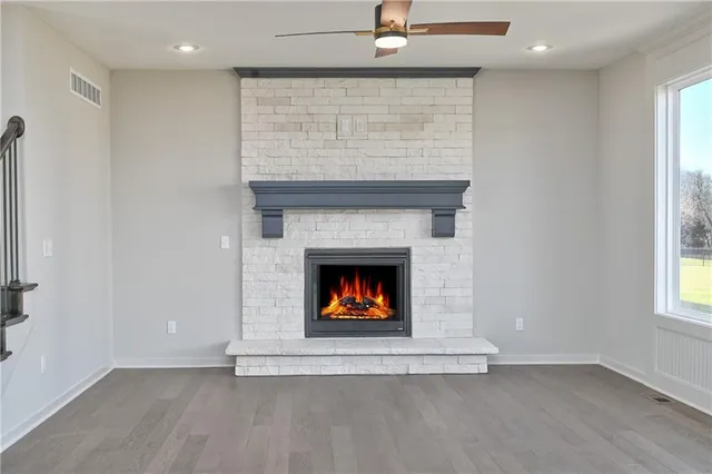 $694,950 | 6114 Lewis Drive, Shawnee, KS 66226