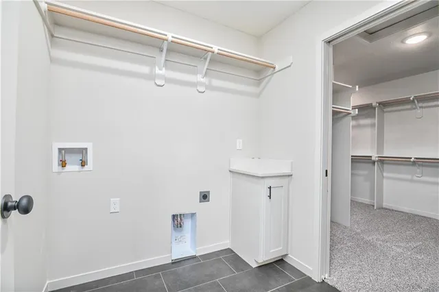 $694,950 | 6114 Lewis Drive, Shawnee, KS 66226