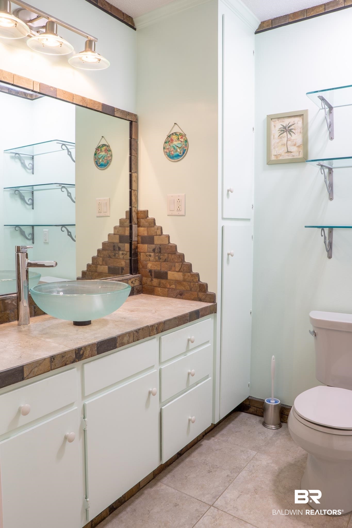 518 West Fern Avenue Foley, AL 36535 - Photo 20 of 44 Hall Bath