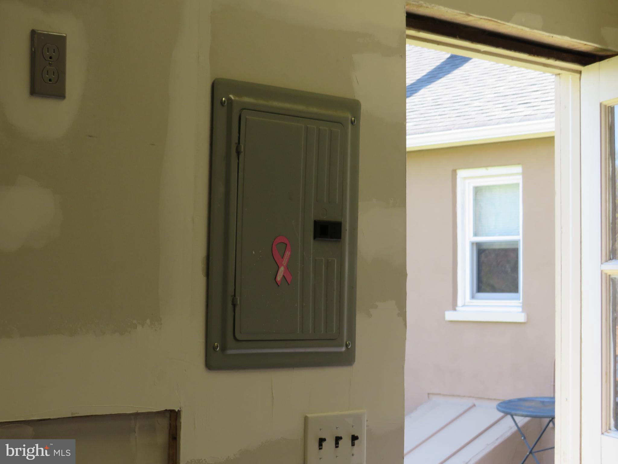 146 Preston Road Milford, NJ 08848 - Photo 20 of 57 ELECTRIC IN GARAGE