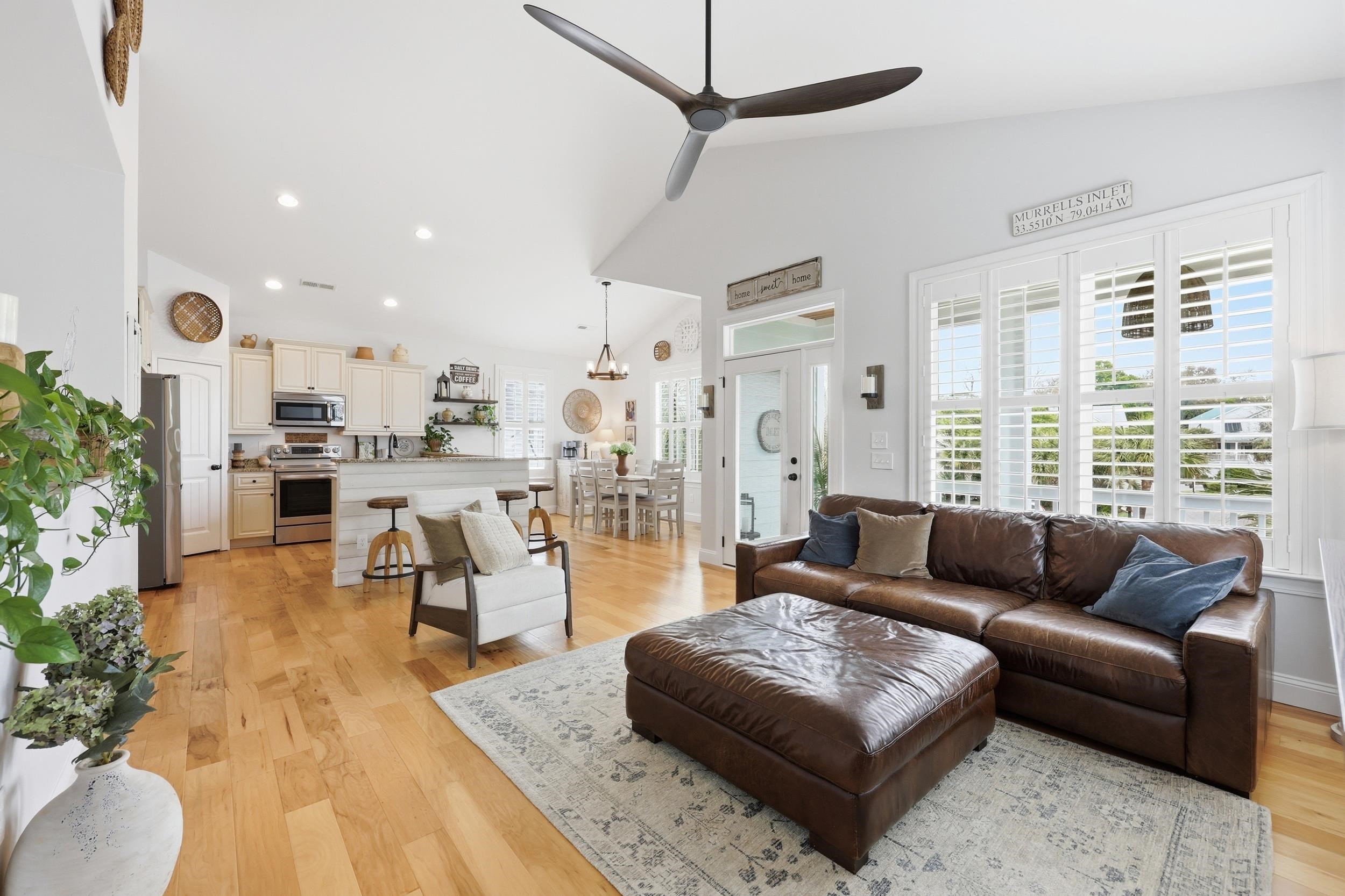 14 Saltwater Way Murrells Inlet, SC 29576 - Photo 4 of 37