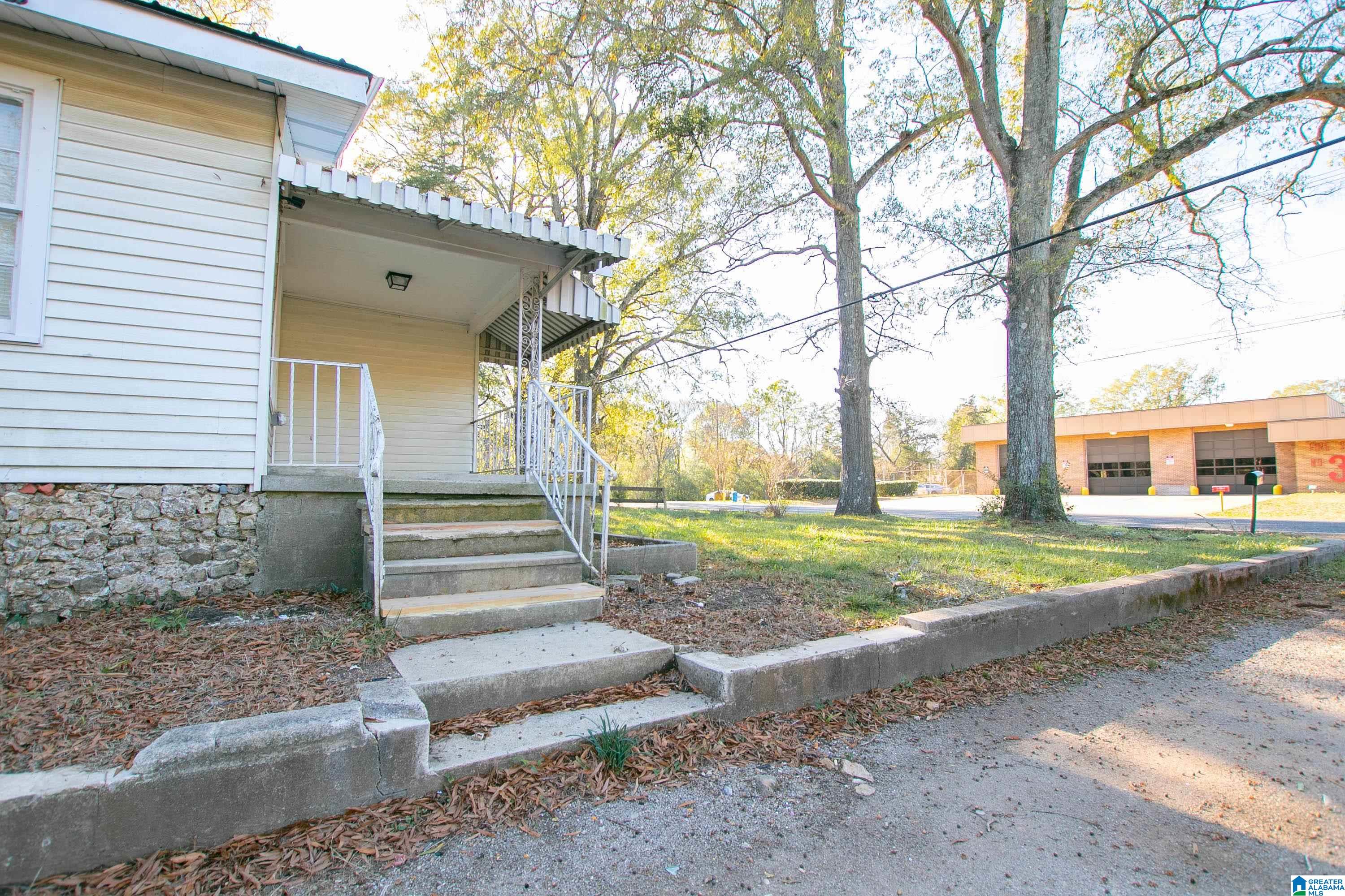 1509 Springville Road Birmingham, AL 35235 - Photo 8 of 29