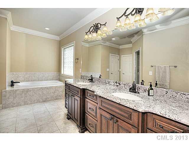 2714 Old Course Road Monroe, NC 28112 - Photo 11 of 16 Gallery Image 11