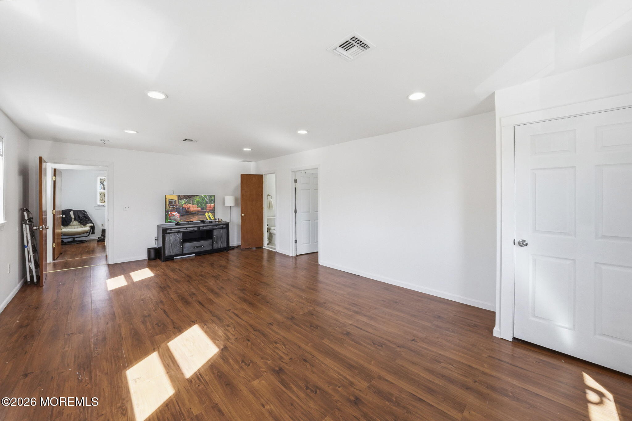 67 London Road Brick, NJ 08723 - Photo 39 of 64 12-web-or-mls-DSC00107