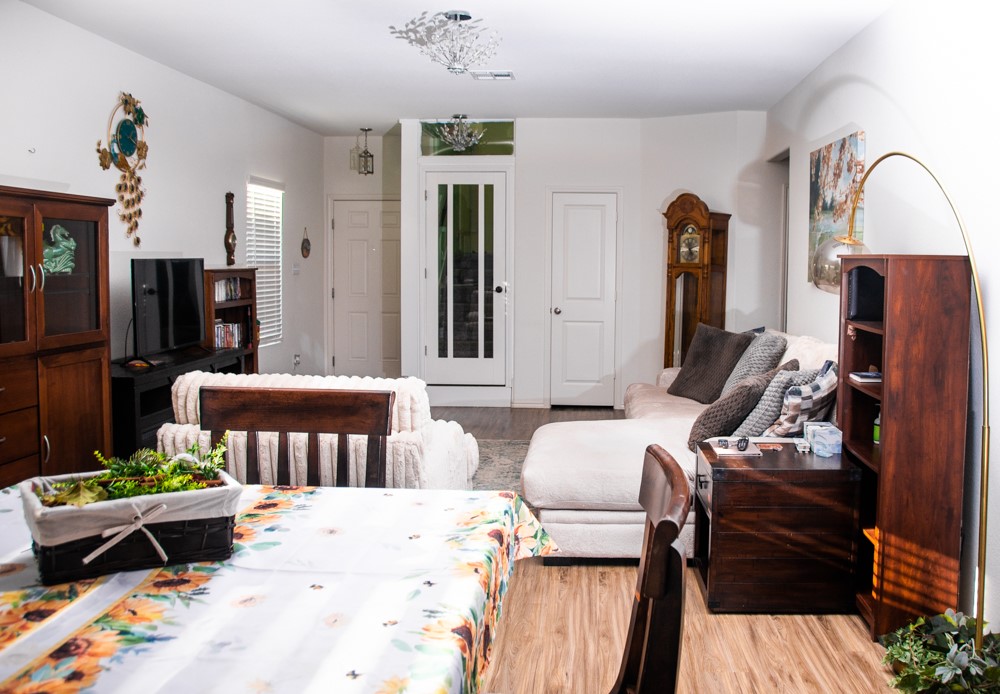 208 Greatest Gift Way Jarrell, TX 76537 - Photo 7 of 16