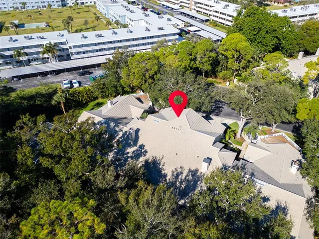 $749,950 | 306 Fan Palm Court Northeast, St. Petersburg, FL 33703