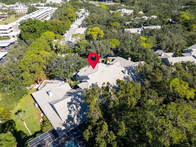 $749,950 | 306 Fan Palm Court Northeast, St. Petersburg, FL 33703