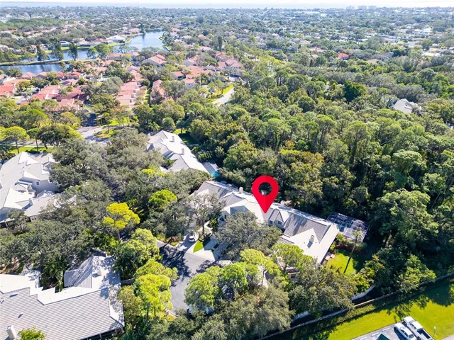 $749,950 | 306 Fan Palm Court Northeast, St. Petersburg, FL 33703