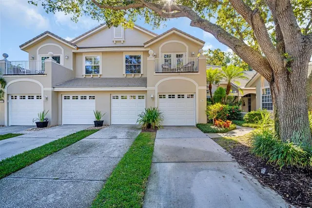 $749,950 | 306 Fan Palm Court Northeast, St. Petersburg, FL 33703