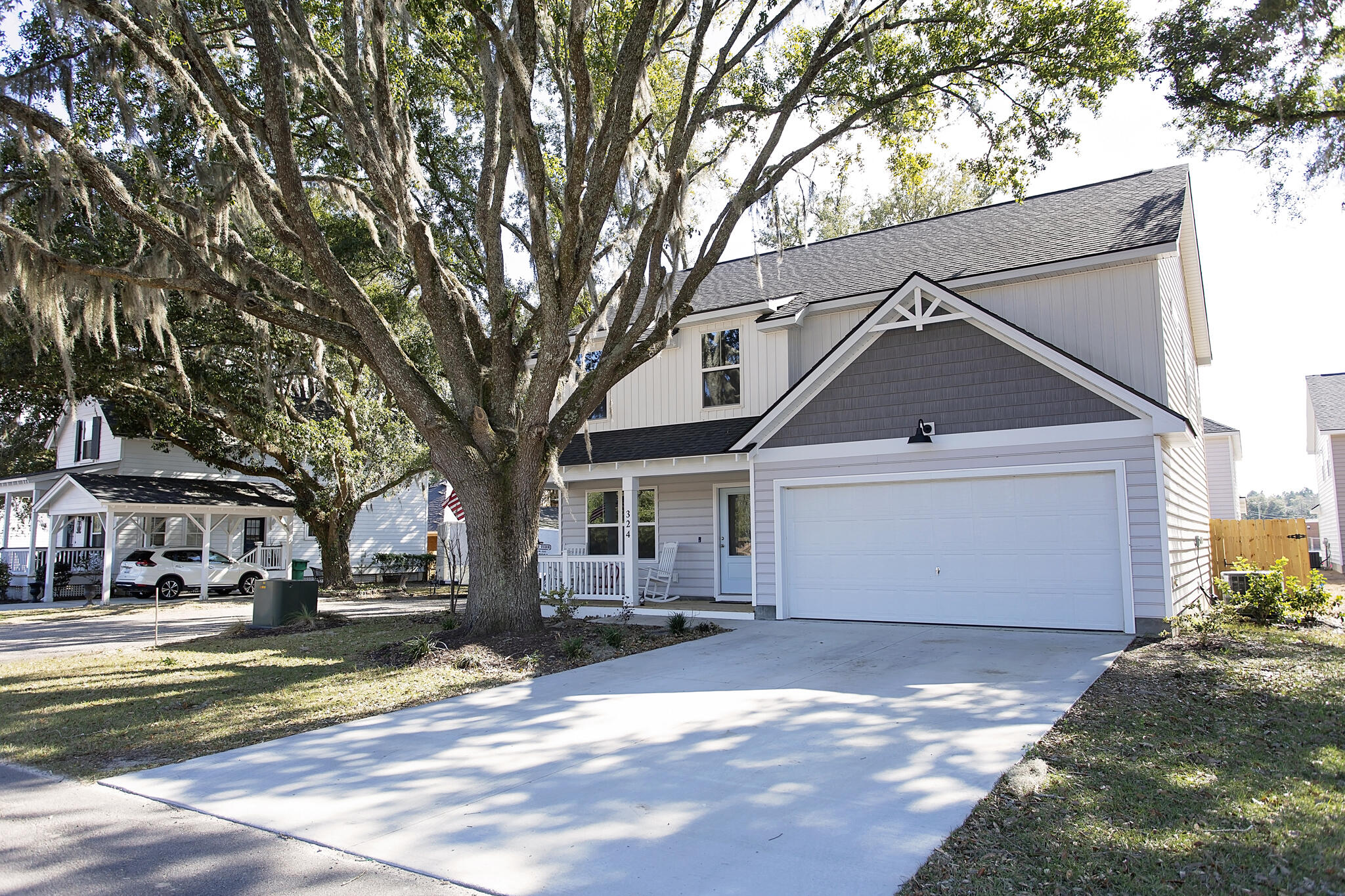 324 Live Oak Drive Ridgeland, SC 29936 - Photo 2 of 8 Front2