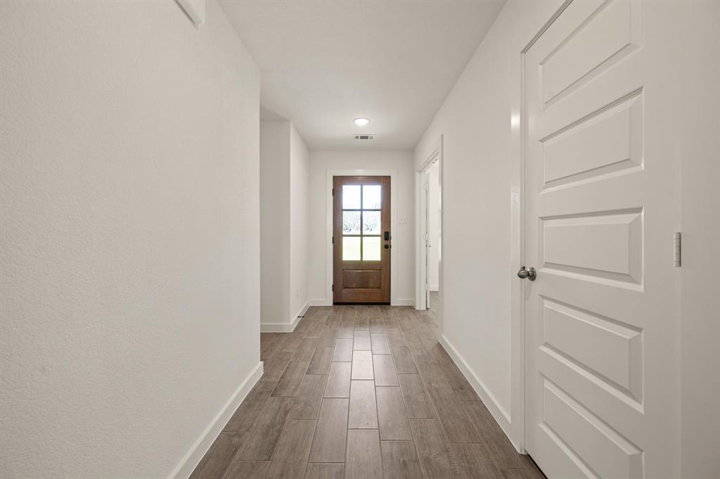 3960 J E Woody Road Springtown, TX 76082 - Photo 5 of 27 Gallery Image 5