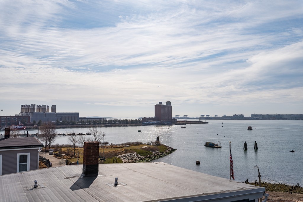 298 Marginal Street, Unit 4 Boston, MA 02128 - Photo 20 of 26