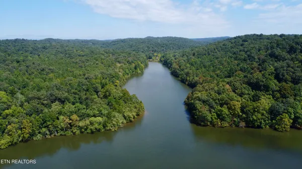 $6,574,600 | 400 Little Dogwood Valley Road, Kingston, TN 37763