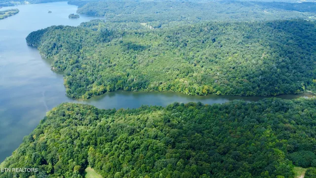 $8,100,000 | 400 Little Dogwood Valley Road, Kingston, TN 37763