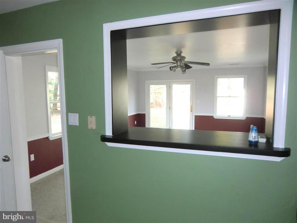 28405 Kemptown Road Damascus, MD 20872 - Photo 7 of 30 Kitchen