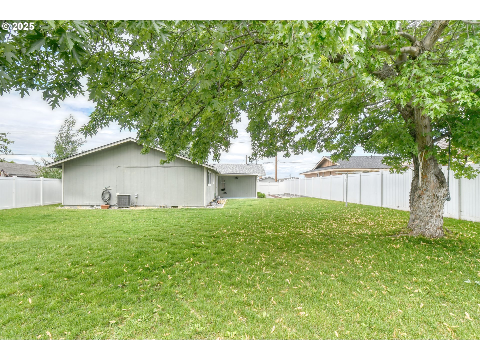 914 East Ridgeway Avenue Hermiston, OR 97838 - Photo 41 of 44 Gallery Image 41