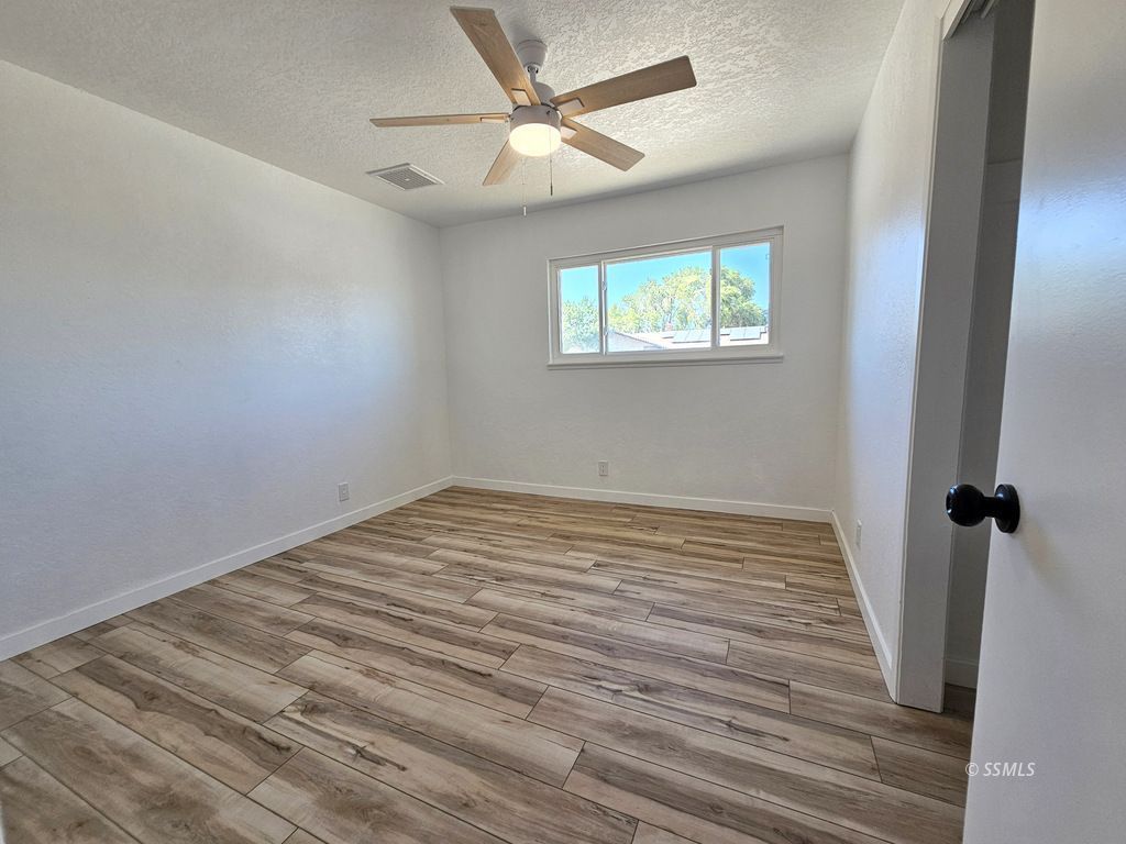 817 West Wasp Avenue Ridgecrest, CA 93555 - Photo 25 of 50
