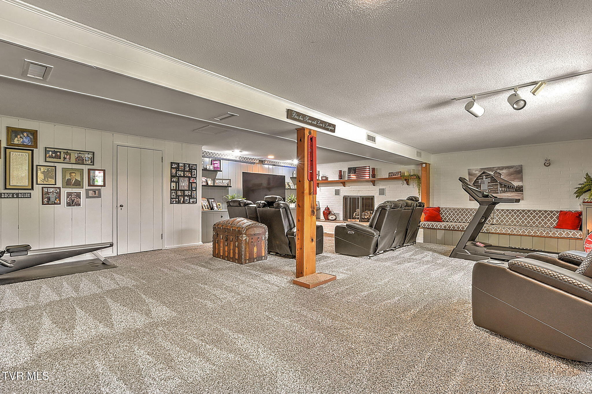 207 Maple Tree Drive Bristol, TN 37620 - Photo 44 of 85 55-web-or-mls-207 Maple Tree GUnit-55