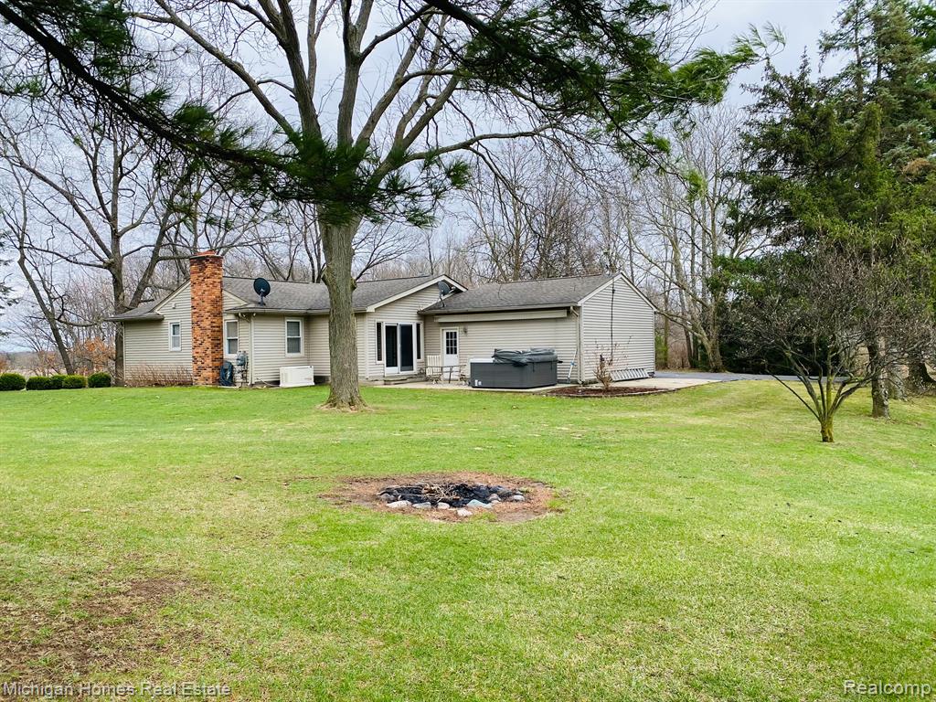 3915 North Latson Road Howell, MI 48855 - Photo 43 of 53