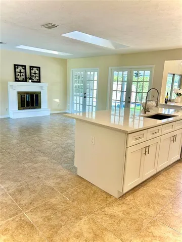 $674,900 | 17017 Paula Lane, Lutz, FL 33558