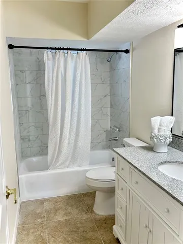 $674,900 | 17017 Paula Lane, Lutz, FL 33558