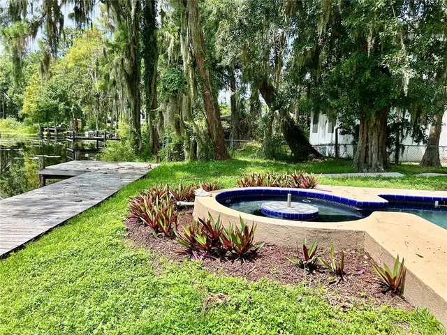 $674,900 | 17017 Paula Lane, Lutz, FL 33558