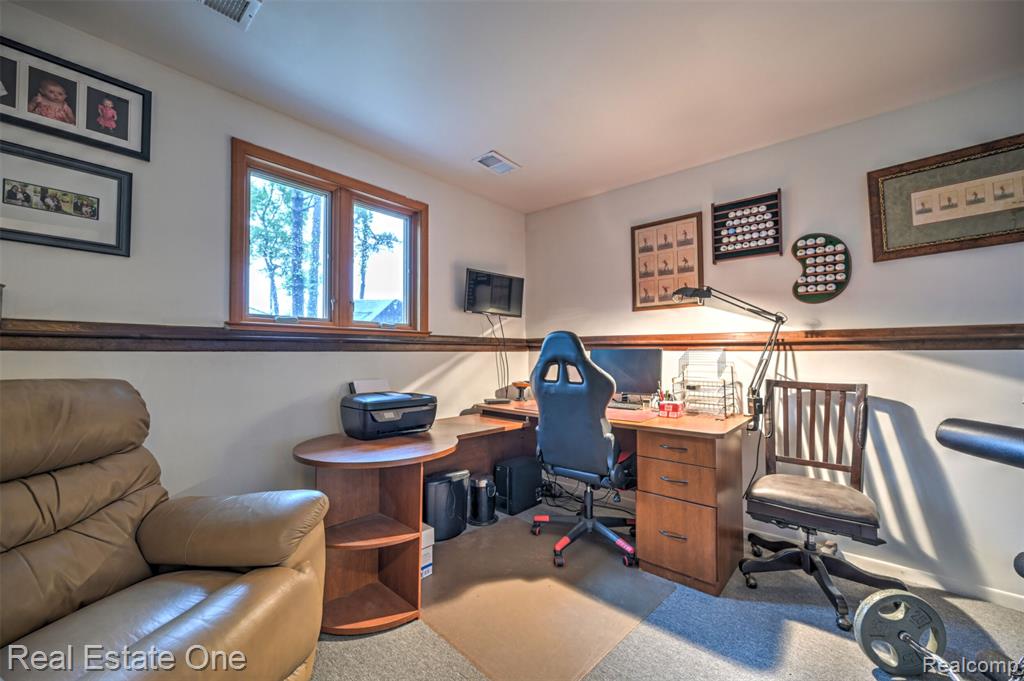 3956 South Sashabaw Road Clarkston, MI 48348 - Photo 44 of 50 Gallery Image 44