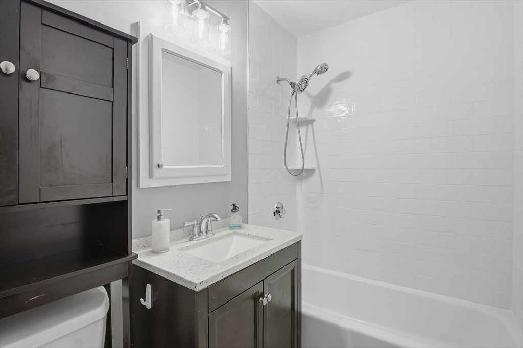3 Hingham Road, Unit 1 Worcester, MA 01606 - Photo 30 of 35