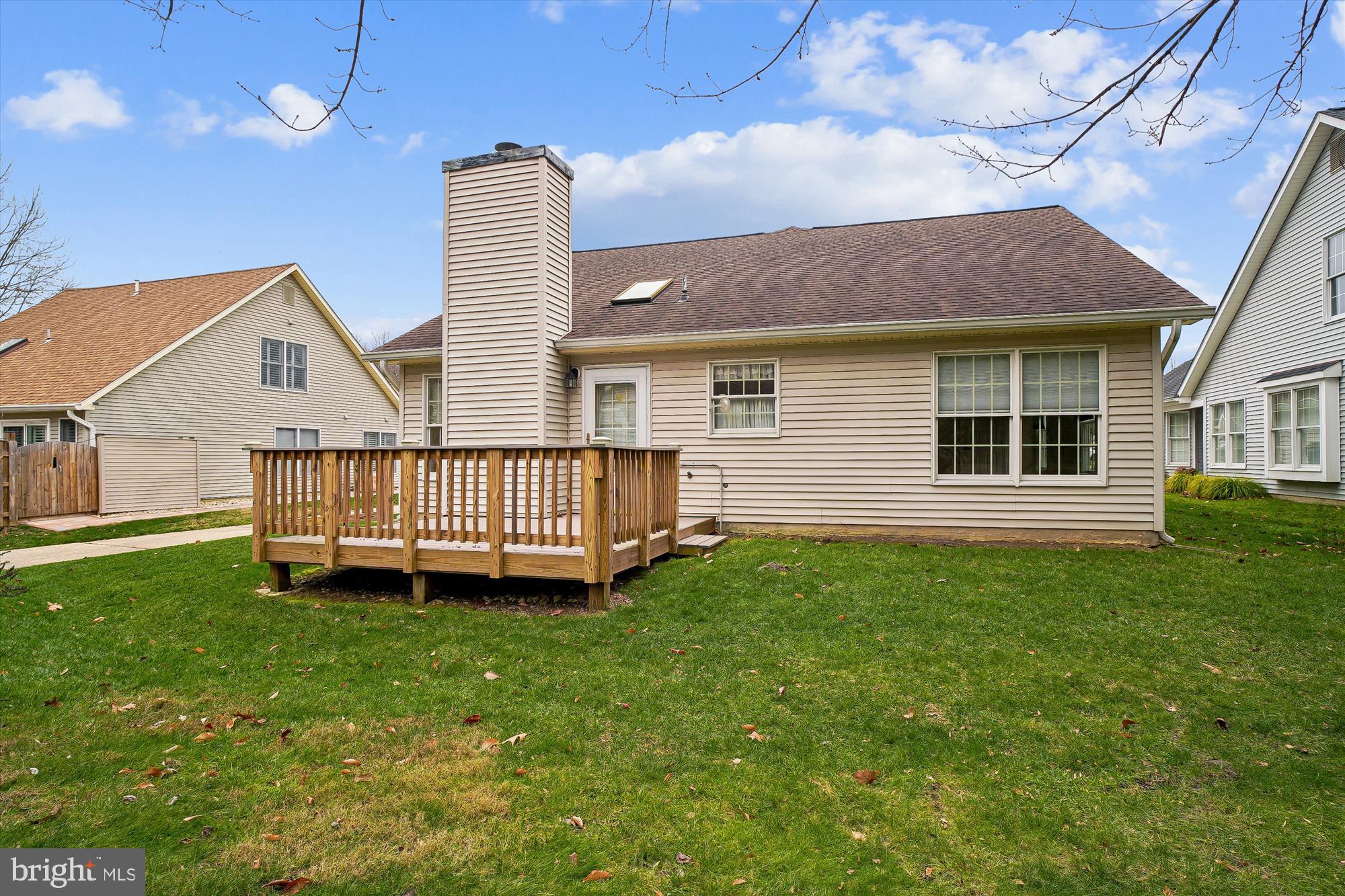 524 Coover Road Annapolis, MD 21401 - Photo 4 of 67 a view of a house with a yard and deck