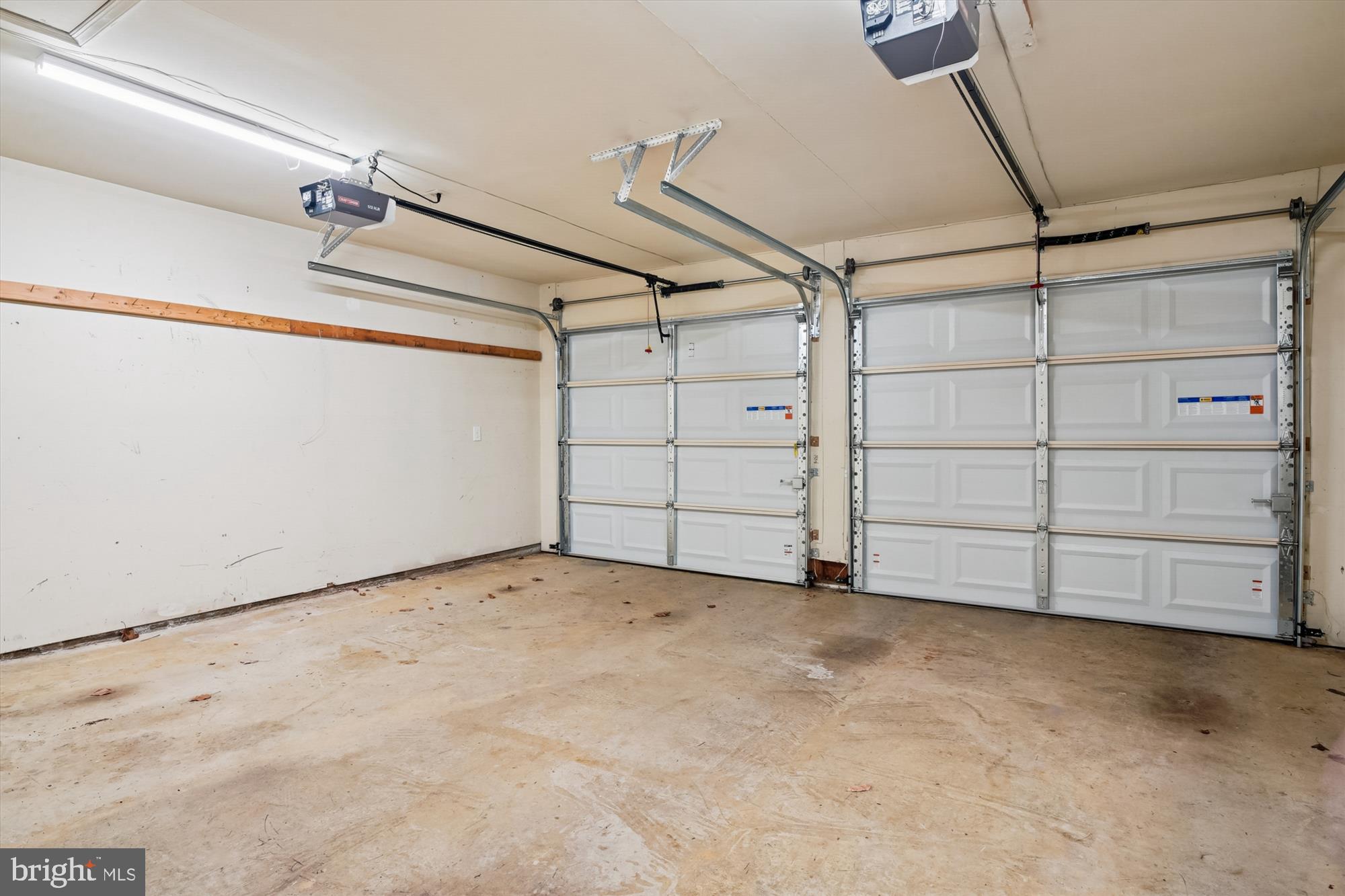 524 Coover Road Annapolis, MD 21401 - Photo 45 of 67 Garage
