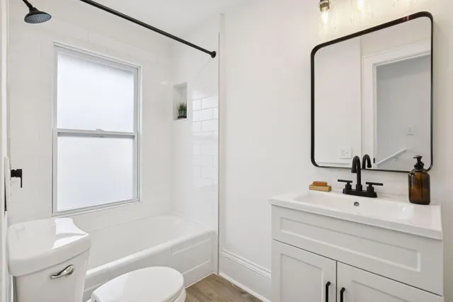 $299,500 | 954 43rd Avenue Northeast, Columbia Heights, MN 55421