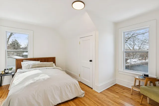 $299,500 | 954 43rd Avenue Northeast, Columbia Heights, MN 55421